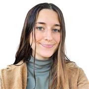 Profesora de inglés que emparte clases particulares a niños de todas las edades